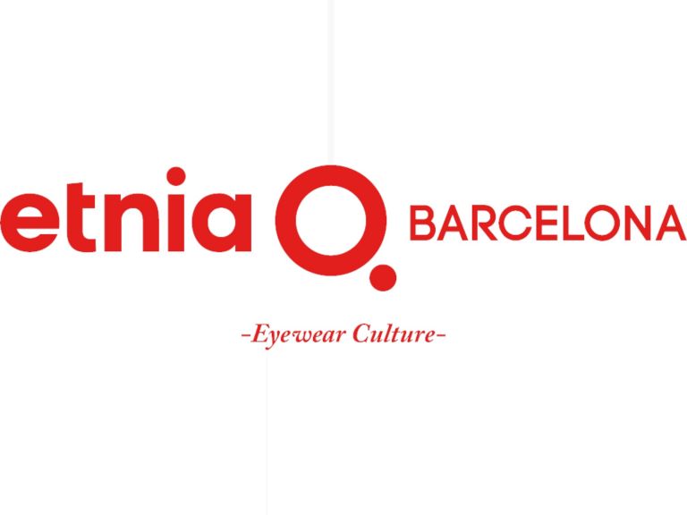 EtniaBarcelona Eyewear culture L'ARTE ISPIRA IL NOSTRO MODO DI VEDERE IL MONDO Modelliamo la nostra storia attraverso partnership con le leggende del mondo dell'arte.