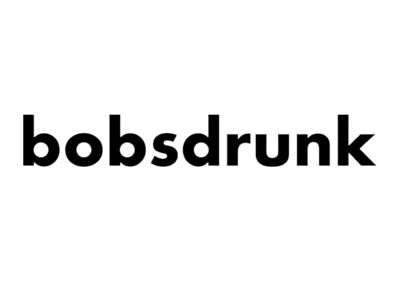 Bobsdrunk Eyewear Nella collezione coesistono prodotti senza tempo e forme audaci.